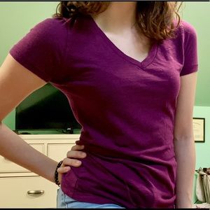 Simple V-neck T-shirt